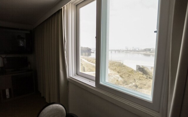 Yeoju Reverse Hotel