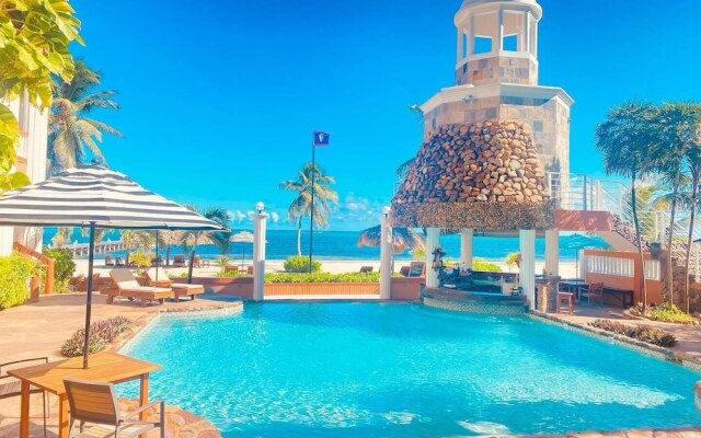 Lighthouse Beach Villas