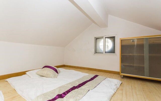 Jhouse Hongqiao Villa 7