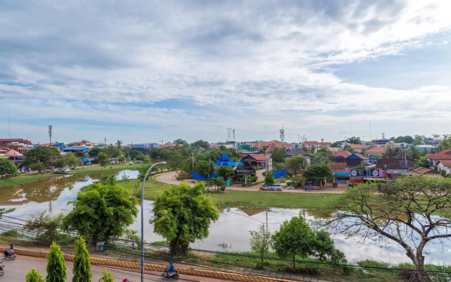 Siem Reap Riverside Hotel