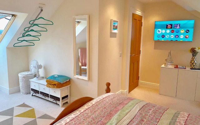 Loft Room @ Sean and Janes