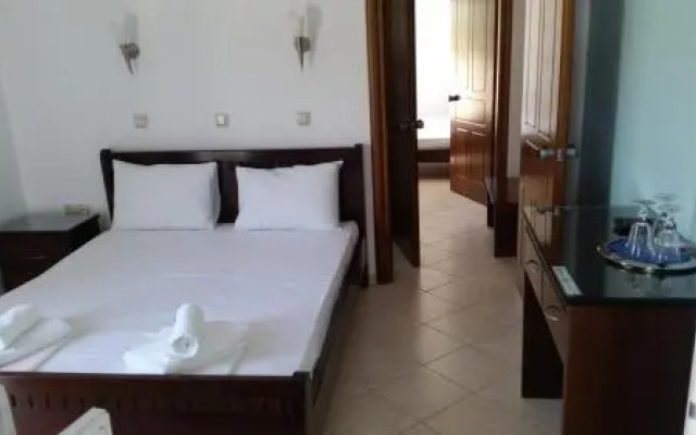 Hotel Alexandros