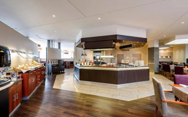 Park Inn by Radisson Düsseldorf Kaarst