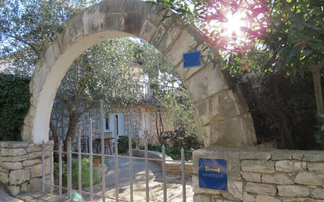 Janja - Terrace and sea View - A1