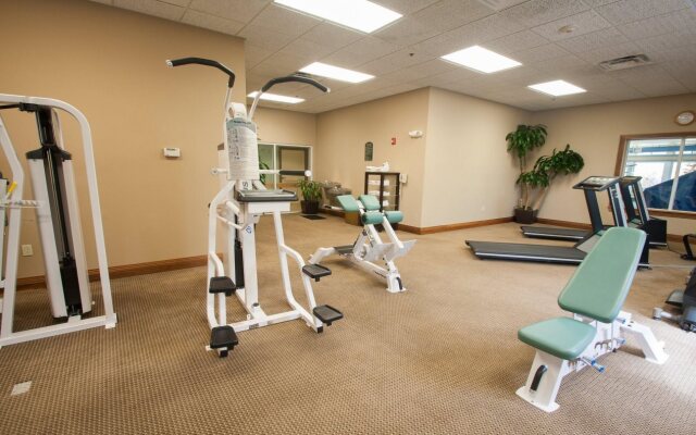 Delta Hotels by Marriott Huntington Mall