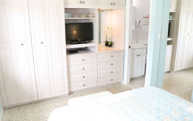 Jamaica Royale 005 - 2 Br Condo