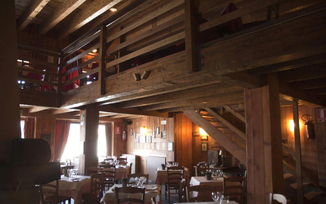 Chaberton Lodge & SPA