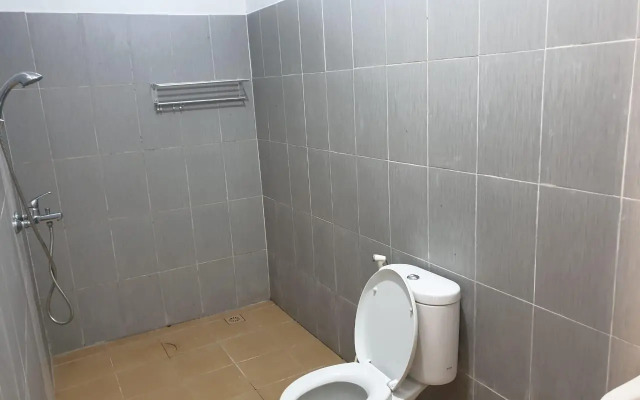 RedDoorz near Garuda Wisnu Kencana 2