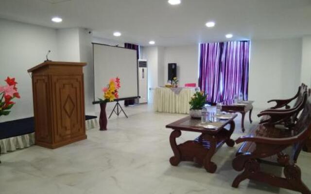 Hotel Ba Thaung Monywa