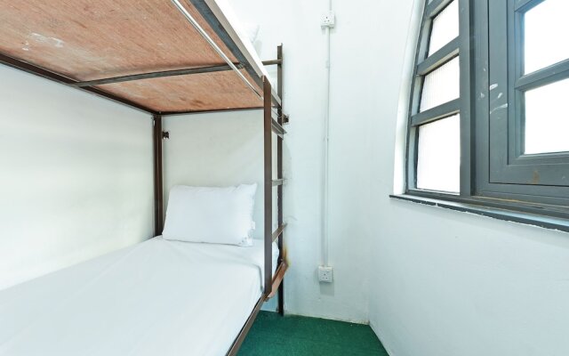 SPOT ON 90850 Ehsan Travels Home  Kl