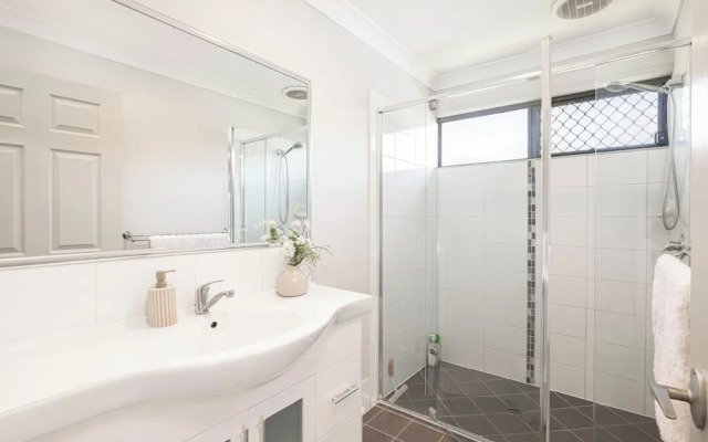 Smart Suites Self Check-in Apartments - 19 Darnley