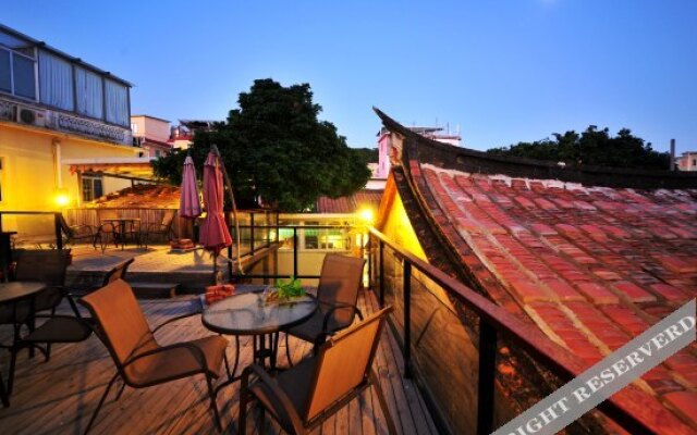 Xiamen Zengcuoan Lu Gang Town Cafe Hostel