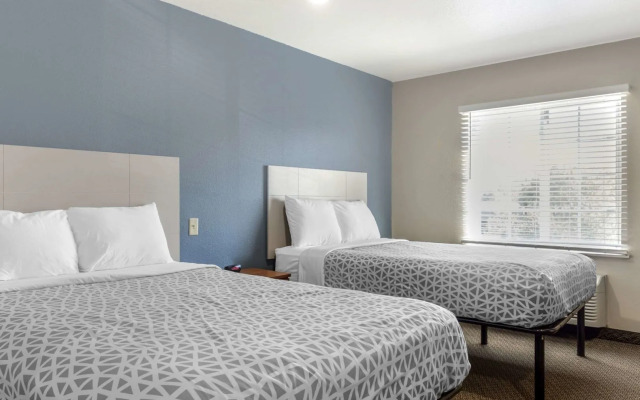 WoodSpring Suites Raleigh Garner