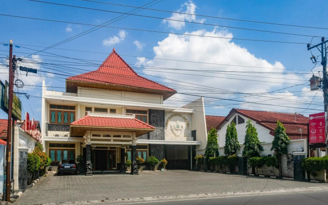 RedDoorz near XT Square Yogyakarta