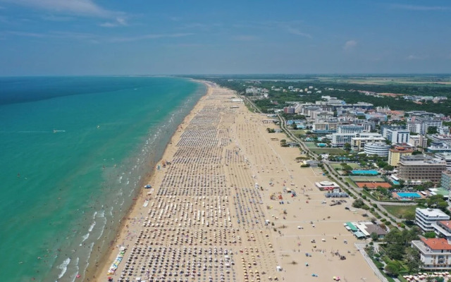 Vibrant Studio in Bibione Centre