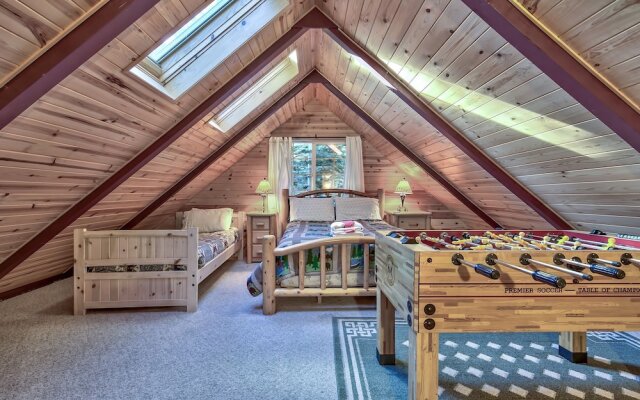 The Snowshoe Inn  592ss 4 Bedroom Cabin