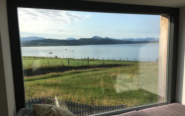 Solas, Ormiscaig, Luxury Coastal Retreat