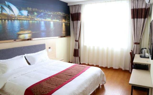 Junyi Chain Hotel (Shanghai Xuefu Road Jinshanwei)