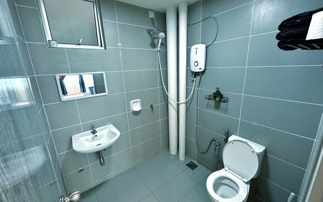 Adelea Homestay MERU