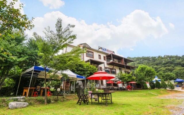 Yangpyeong Moodri Pension