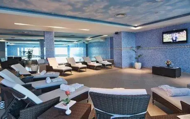 Retaj Royale Doha