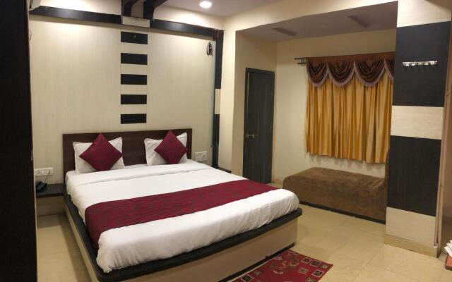 Hotel Satpura Safari