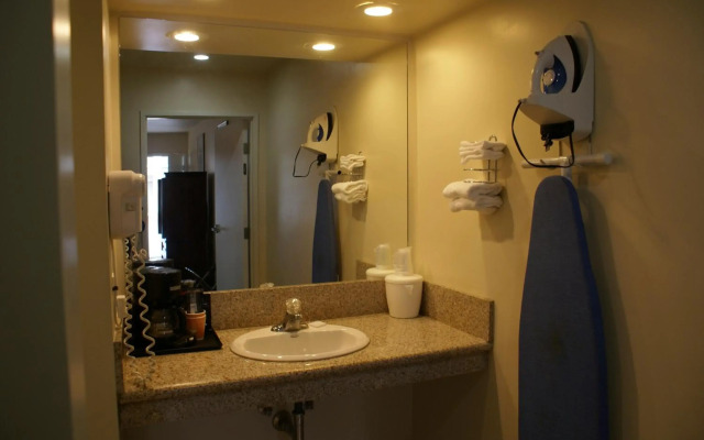 Queens Inn Anaheim