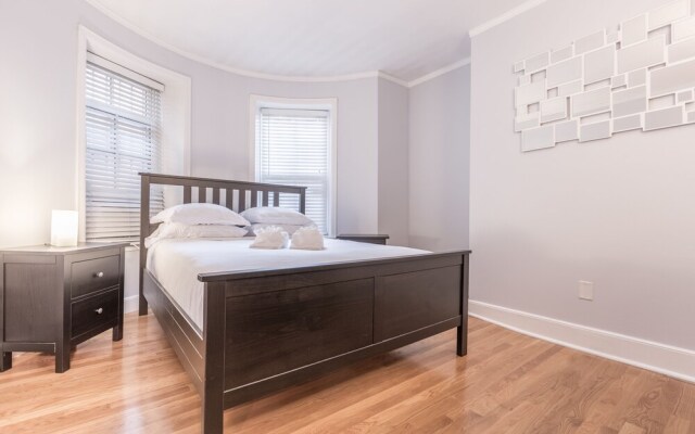 Lovely 2BR in South End by Sonder