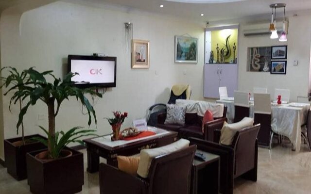 Deen Apartment Services