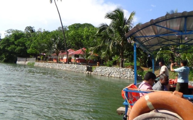 Kandamath Heritage Resort – Outside – Punalur