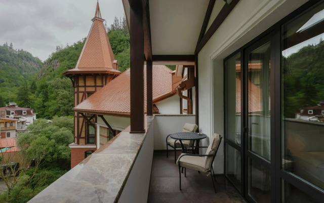 Hotel Crowne Plaza Borjomi by IHG