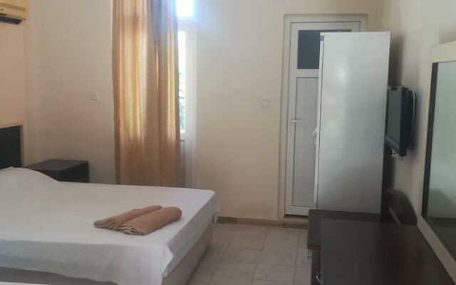 Kayra Beach Otel