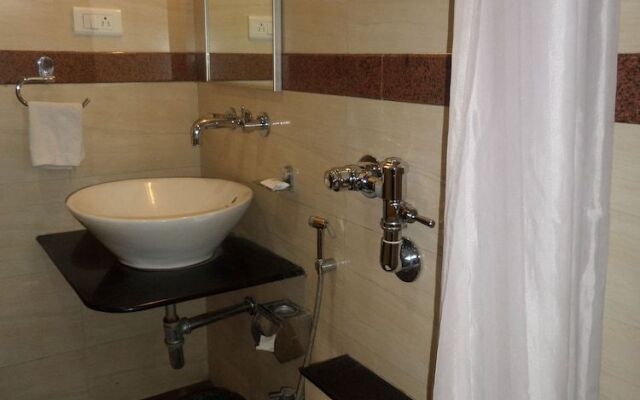 Matrix Inn Business Hotel