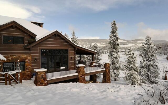 The Lodge at Stoney Ridge