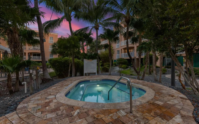 Beachside Resort & Residences