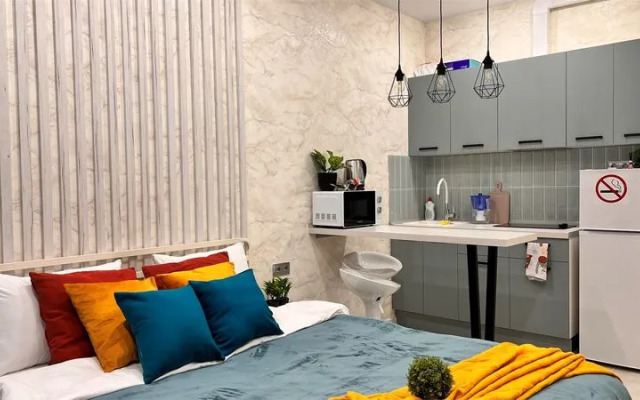 Magic Apartment on 31 Transportnaya Street