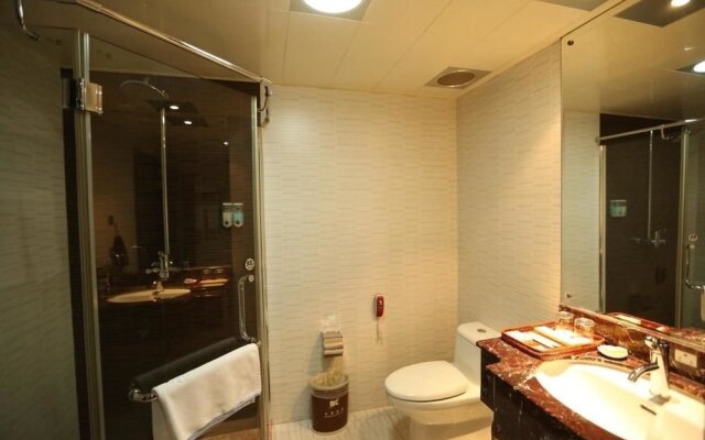 Donglai Hotel
