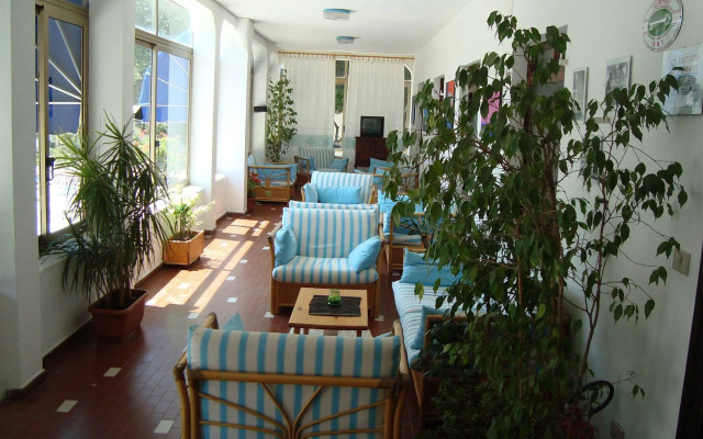 Hotel Sandalyon