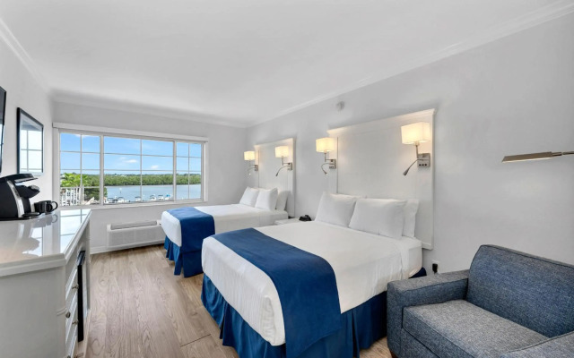 Bayfront Inn Fifth Avenue