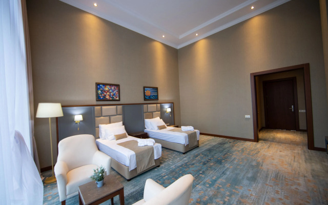 Отель Saat Meydani