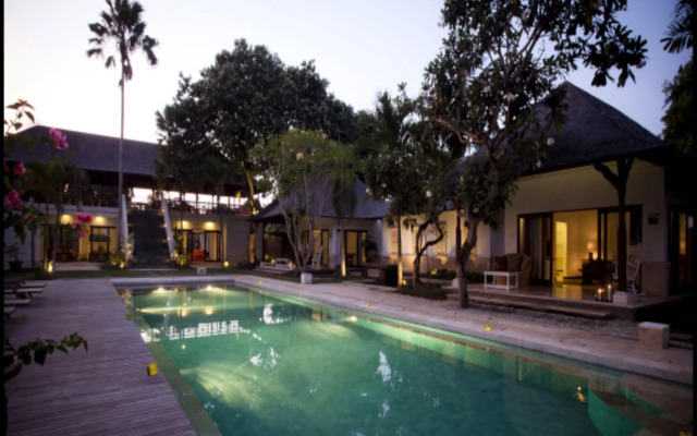 Avillion Villa Cinta @ Sanur