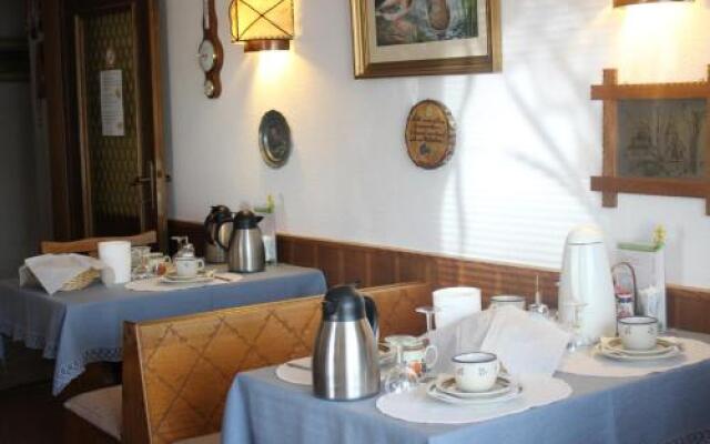 Pension Alpentraum