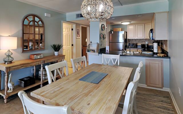 Ocean Breeze West by Luxury Gulf Rentals