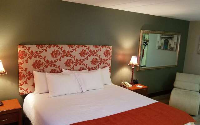 SureStay Plus Hotel by Best Western St. Louis Airport