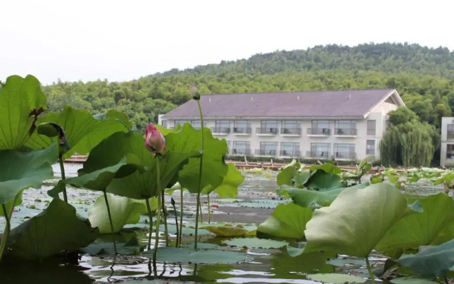 Pingtian Peninsula Hotel