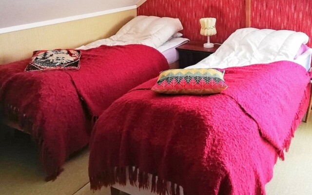 9 Person Holiday Home in Nordfjordeid