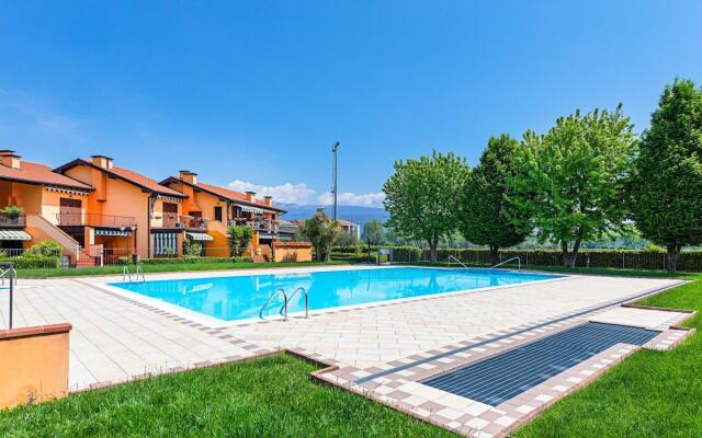 I Girasoli C14 Apartment by Wonderful Italy