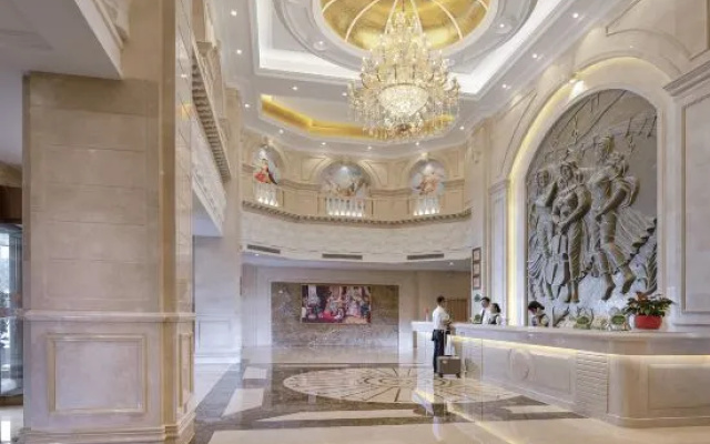 TOWO Topping Hotel (Hongxing  Exhibition Desiqin Plaza Branch, Changsha) – Lobby – Changsha