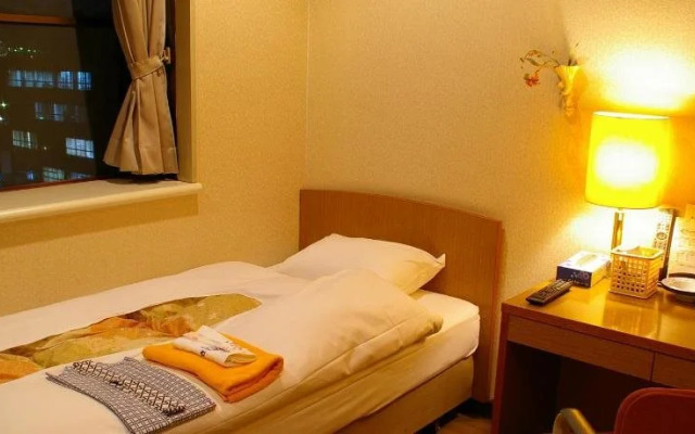 Business Hotel Sakigake Honkan