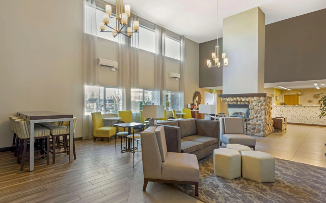 Best Western Plus Wenatchee Downtown Hotel